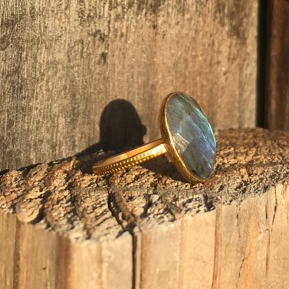 Genuine Labradorite ring - Picture 3 of 5